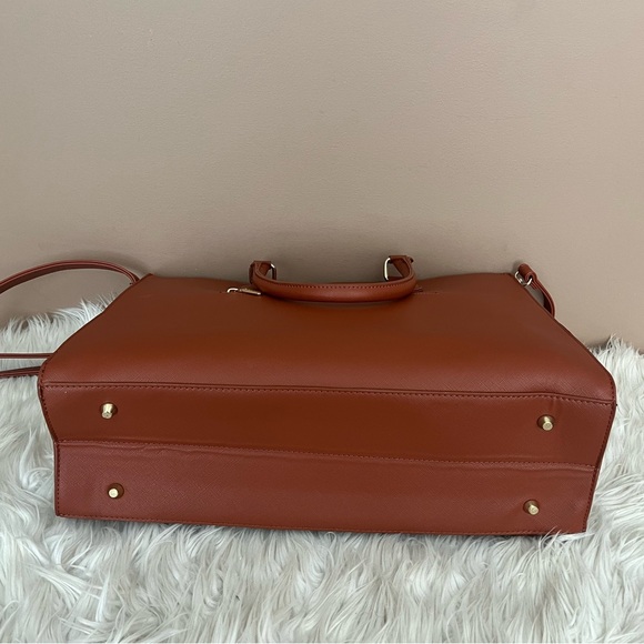 {Lovevook} Crossbody Vegan Leather Laptop Tote Bag in Brown - Picture 6 of 12